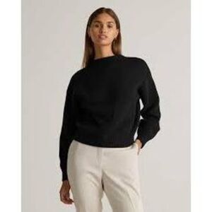 Quince 100% Mongolian Cashmere Black Crewneck Sweater Size Small Women’s